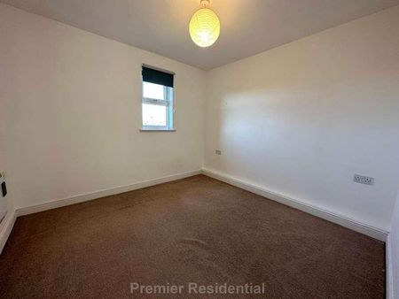 Hart Road, Manchester, M14 - Photo 3