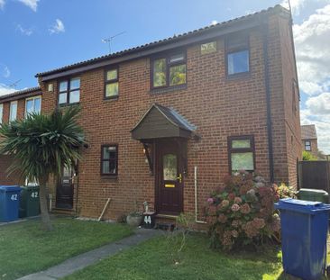 2 bedroom terraced house to rent - Photo 1