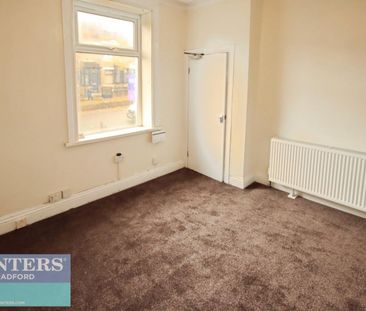 3 bedroom House To Let - Photo 6