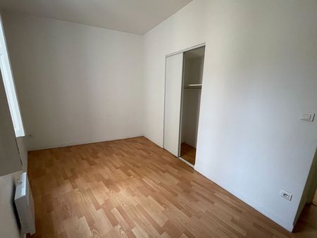 Location appartement 4 pièces, 91.85m², Nîmes - Photo 2