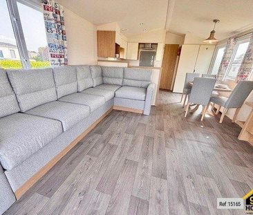 2 bed Mobile Home in Beach Station Road , Felixstowe, IP11 2EY - Photo 5