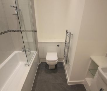 1 bedroom flat to rent - Photo 6