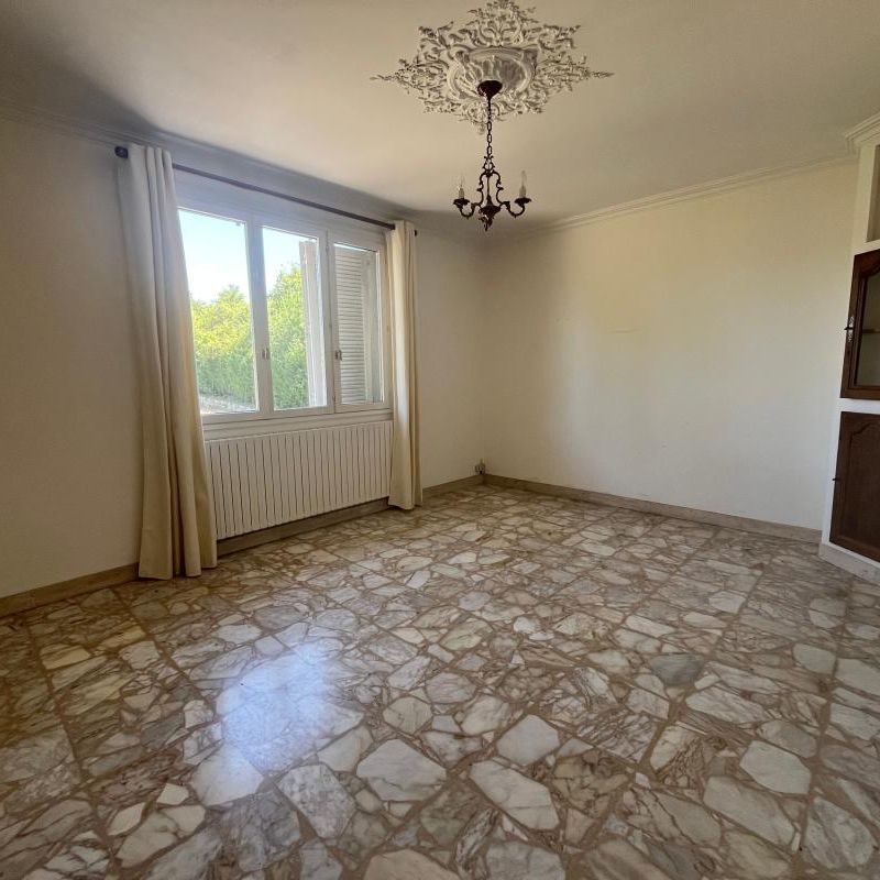 Location Maison 5 pièces 154m² CHAILLY EN BRIE 77120 - Photo 1