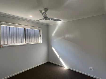 2 BEDROOM DUPLEX - Photo 2