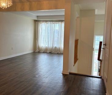 For Lease - 13 Betterton Crescent, Brampton, Ontario - Photo 3