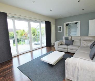 4 bedroom chalet to rent - Photo 3
