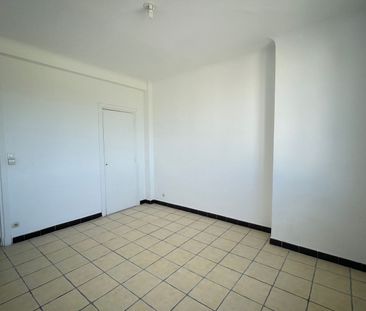 Appartement à louer 2 pièces • 47,19 m2 Toulon - Photo 2