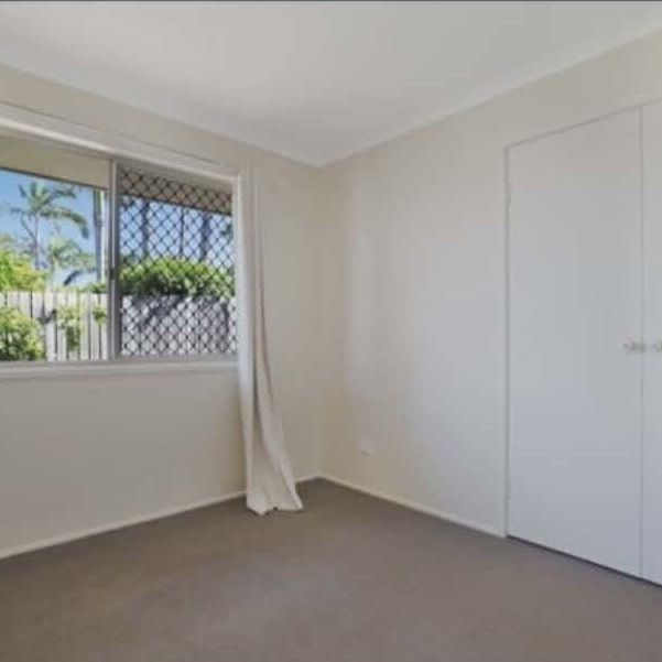 Tanah Merah - Photo 1