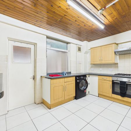 1 bedroom sharedAccommodation in Albert Street, Slough - Photo 3