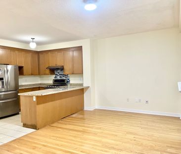 For Lease - 20 Haskett Drive, Markham, Ontario - Photo 6