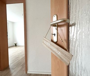 Wohnung mit Einbauküche - Einziehen, Kochen, Genießen - Photo 6