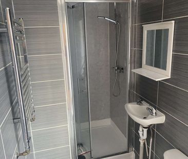 Room in a Shared House, Watford Way, NW4 - Photo 5