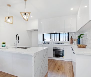 Modern Boutique Apartment - Photo 2