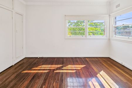 8 Lake Street, North Parramatta. - Photo 3