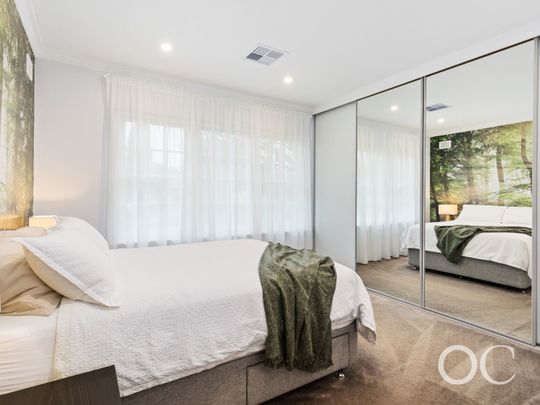 Open the Door To Family Luxury in Fulham Gardens - Photo 1