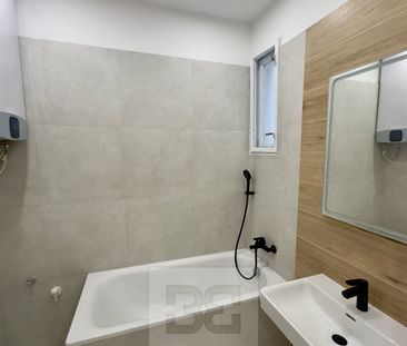 Apartment for rent, 2+kk - 1 bedroom, 51m - Photo 5