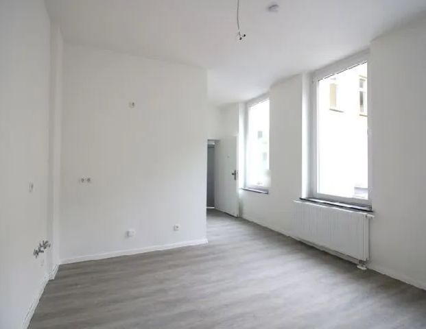 2-ZIMMER-ERDGESCHOSSWOHNUNG IN KLIKIKUMNÄHE ZU MIETEN - Foto 1