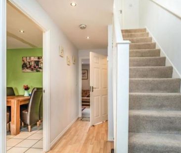 4 bedroom terraced house to rent - Photo 2