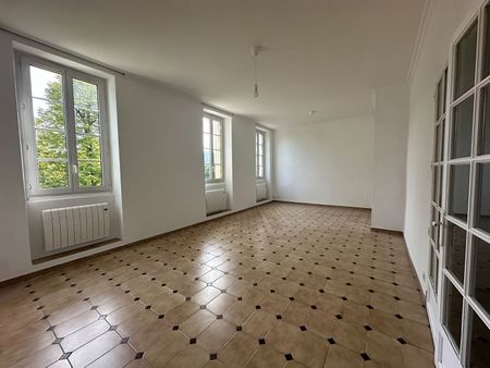 Appartement 4 pièces 92m2 MARSEILLE 11EME 1 400 euros - Photo 3