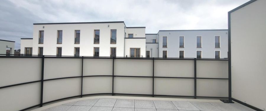 Moderne und hochwertige Ausstattung für gehobene Ansprüche! - Photo 1
