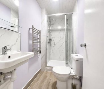 1 bedroom house of multiple occupation to rent - Photo 4