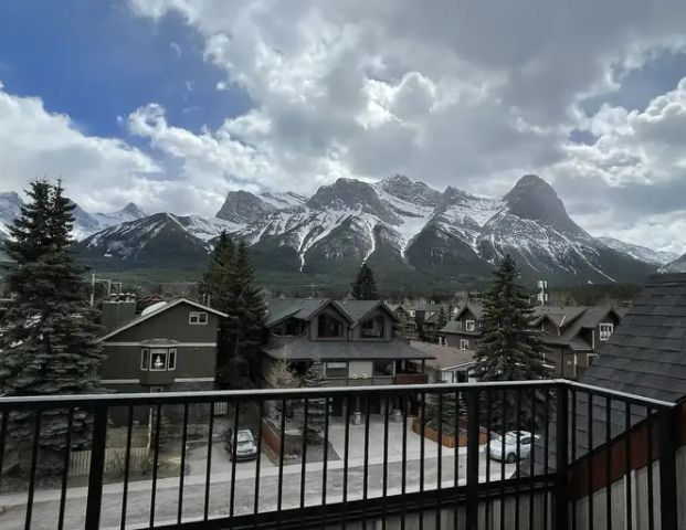 Luxury Townhouse Condo, 2 Bedroom, 3 balconies, Underground Parking | 810 7 Street, Canmore - Photo 1