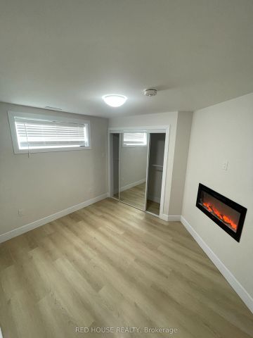 323 Huntsmill Boulevard #Bsmt #2 - Photo 4