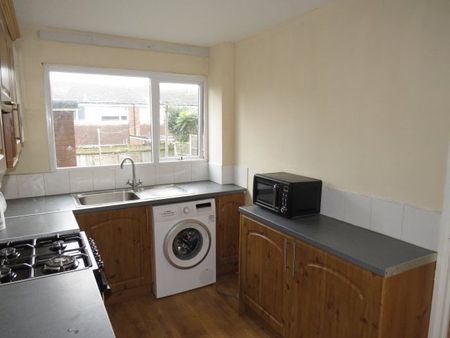 Bowood Crescent, Birmingham, B31 - Photo 3