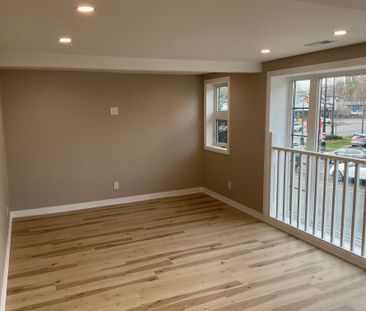 For Lease - 3976 Portage Road, Niagara Falls, Ontario - Photo 2