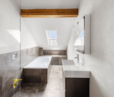Maisonette-Traum: 3.5-Zimmer-Wohnung im 1. OG - Photo 3