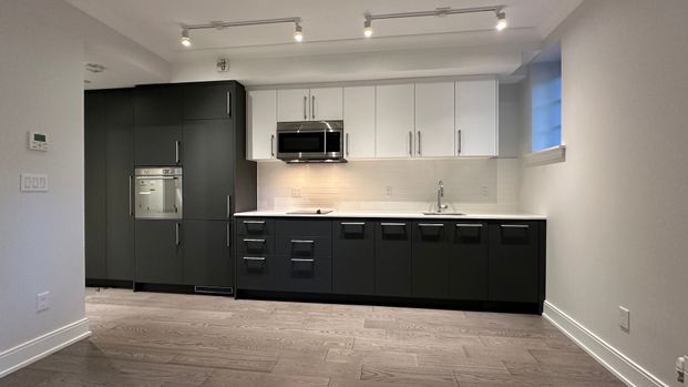 For Lease - 2 Clarendon Avenue Unit# 119, Toronto, Ontario - Photo 1