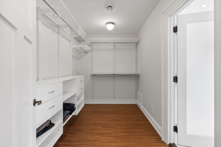 For Lease - 32 Parkhurst Boulevard, Toronto, Ontario - Photo 3