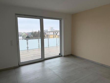 Sonnige Vierraum-Penthouse-Wohnung mit zwei Balkonterrassen....So will ich Wohnen! - Photo 5