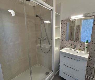 Location Appartement 3 pièces 70m² LE CREUSOT 71200 - Photo 5