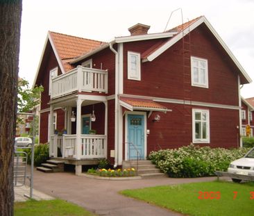 Hantverkaregatan 18 - Foto 1