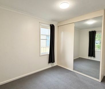 23 Blackbutt Parade, Kotara South - Photo 4