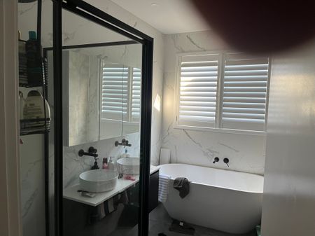 Cheltenham - Photo 4