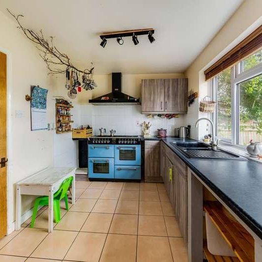 Wootton Village, Boars Hill, OX1 - Photo 1
