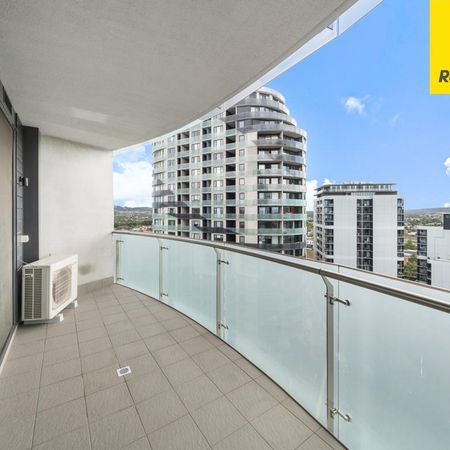 Infinity - Perfect apartment living with sweeping views - Photo 5