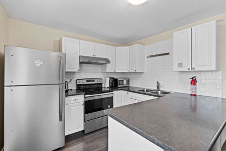 For Lease - 47 Chaplin Avenue, St. Catharines, Ontario - Photo 5