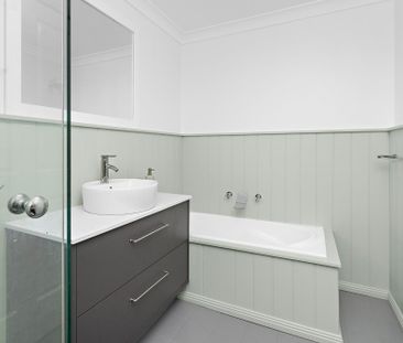 Furnished Duplex with Ocean Views in Prime Kiama Location - Photo 6