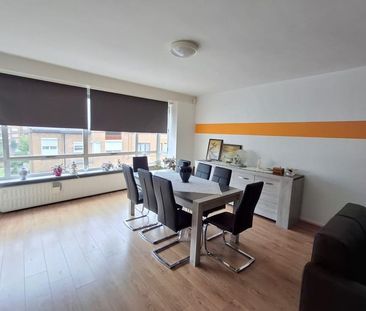 Appartement te huur - foto 3
