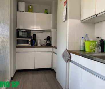 Hoekappartement met 2 slaapkamers gelegen in het centrum van Tessen... - Photo 6