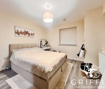 Draper Close, Grays, RM20 - Photo 3