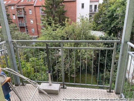 Paar oder Famlie für 3-Raumwohnung mit Balkon+EBK gesucht - frei ab 01.11.: familenfreundlich, hell und zentrumsnah - Foto 5