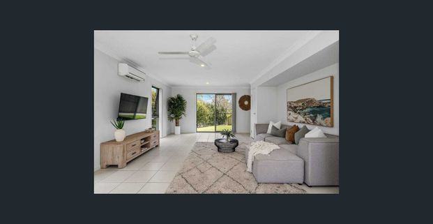 PRIVACY - SPACE - STYLISH - Photo 1