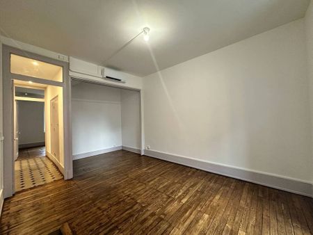 Location Appartement 2 pièces 48m² GRENOBLE 38000 - Photo 3