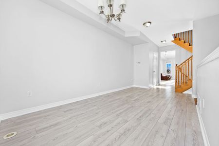 For Lease - 282 Delray Drive, Markham, Ontario - Photo 2