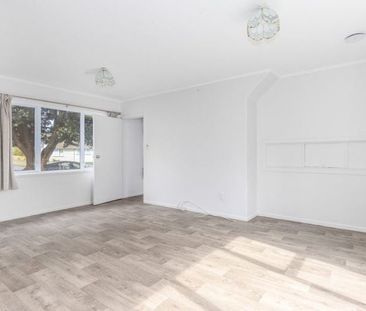3 BEDROOM HOME IN CANNONS CREEK DOUBLE GLAZED - Photo 6