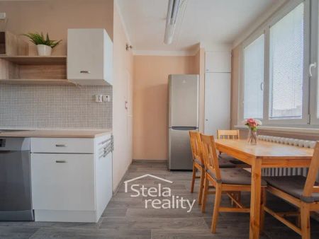 Pronájem bytu 2+1 s lodžií, 59 m - Photo 3